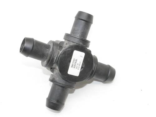 Auxiliary water pump TESLA MODEL S (5YJS) 85 | BP39819318M111 - Image 2