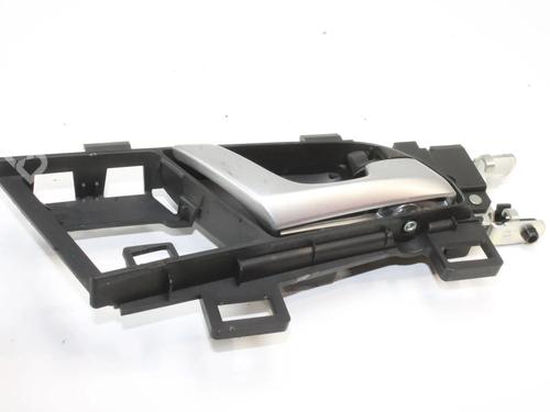 Used Front right interior door handle Front right interior door handle HONDA ACCORD VIII Estate (CW) 2.2 i-DTEC (CW3) (150 hp) 39829637 39829637