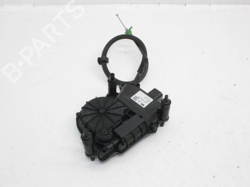 BP39832332M83 main image
