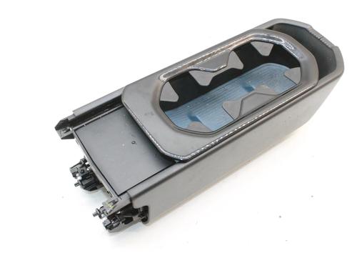 Kopholder/Genstandsholder Kopholder/Genstandsholder VOLVO EX30 (416) Performance AWD (428 hp) 39774839 39774839