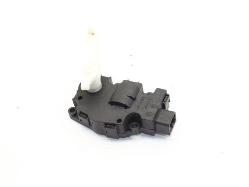 Electronic module JAGUAR F-PACE (X761) 2.0 TD4 AWD | BP39849412M83 - Image 2