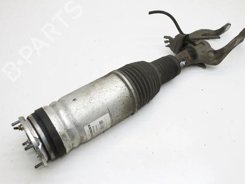 Used Left front shock absorber Left front shock absorber LAND ROVER RANGE ROVER SPORT II (L494) 3.0 SDV6 Hybrid 4x4 (354 hp) 39820181 39820181