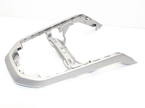 Mittelkonsole Mittelkonsole SEAT ARONA (KJ7, KJP) 1.0 TSI (116 hp) 39847912 39847912