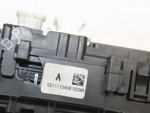 Fuse box INFINITI Q50 50 D | BP39856925E1 - Image 3