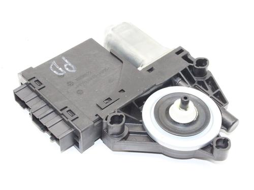 Used Right front window motor Right front window motor VOLVO V90 II Cross Country (236) T6 AWD (320 hp) 39855479 39855479