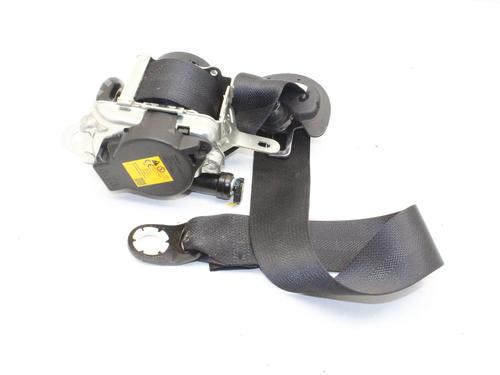 front-left-seatbelt-toyota-yaris-_p21_-_pa1_-_ph1_-2020-39775985 main image
