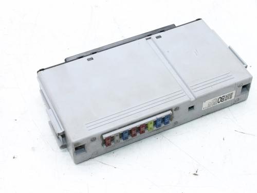 Used Fuse box Fuse box LEXUS IS III (_E3_) 300h (AVE30_, AVE30R) (223 hp) 39816649 39816649