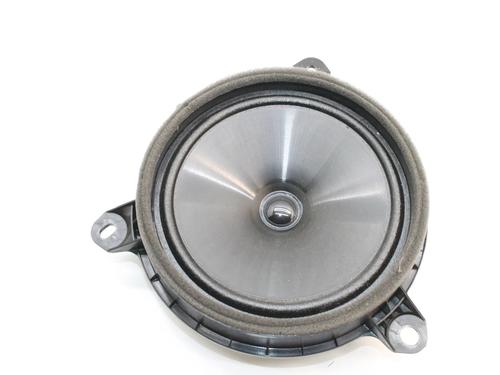 Used Speaker Speaker TOYOTA YARIS (_P21_, _PA1_, _PH1_) 1.5 Hybrid (MXPH10, MXPH11) (116 hp) 39784735 39784735