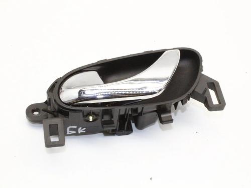 Used Rear left interior door handle Rear left interior door handle NISSAN PULSAR Hatchback (C13) 1.2 DIG-T (115 hp) 39875285 39875285