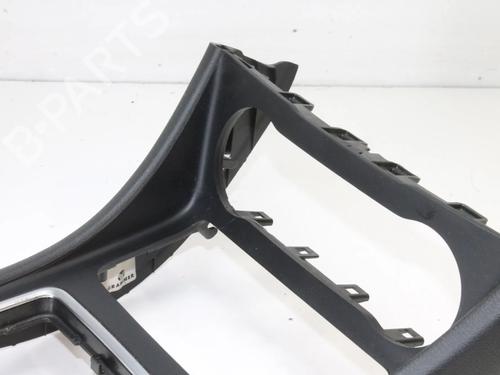 Middle console MERCEDES-BENZ A-CLASS (W176) A 45 AMG 4-matic (176.052) | BP39826289I22 - Image 2
