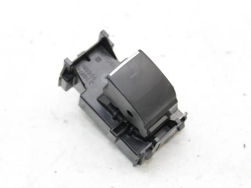 Used Left rear window switch Left rear window switch TOYOTA COROLLA Hatchback (_E21_, _EA1_, _EH1_) 1.8 Hybrid (ZWE211, ZWE219) (122 hp) 39790928 39790928