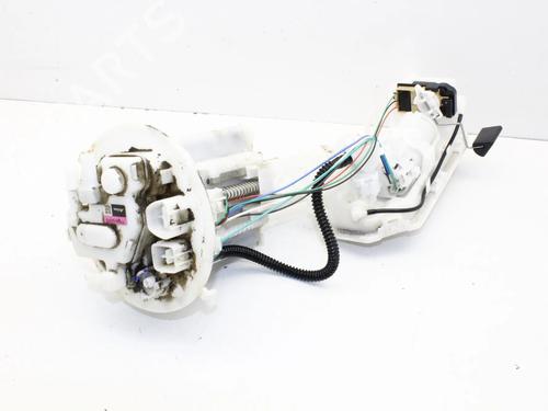 Used Fuel pump Fuel pump TOYOTA YARIS (_P21_, _PA1_, _PH1_) 1.6 GR 4WD (GXPA16) (261 hp) 39781812 39781812