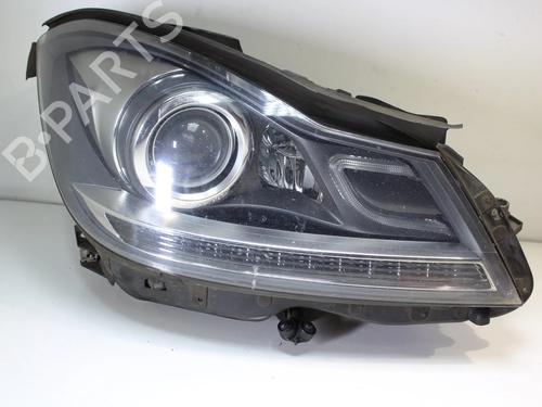 Used Right headlight Right headlight MERCEDES-BENZ C-CLASS (W204) C 220 CDI (204.002) (170 hp) 39770462 39770462