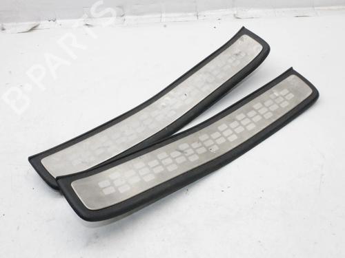Predellino Predellino HONDA CR-V III (RE_) 2.2 i-DTEC 4WD (RE6) (150 hp) 39824295 39824295