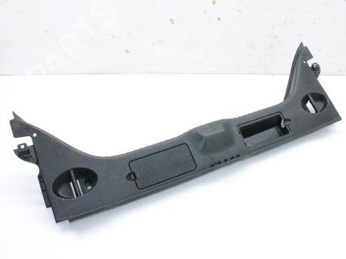 Used Tailgate trim Tailgate trim JAGUAR XJ (X350, X358) 4.2 (298 hp) 39863107 39863107