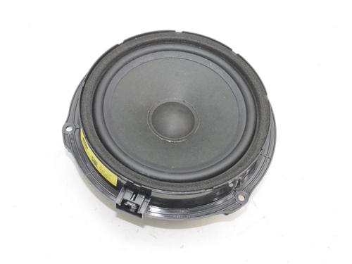 speaker-jaguar-i-pace-x590-2018-39767879 main image