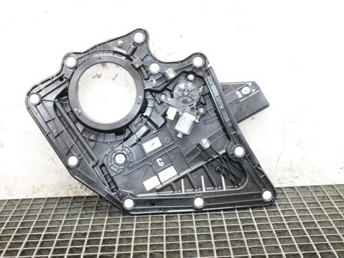 Rudehejsemekanisme Højre bagtil Rudehejsemekanisme Højre bagtil FORD KUGA III (DFK) 2.5 FHEV (190 hp) 39827637 39827637