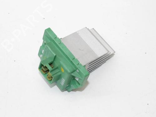 Used Heater resistor Heater resistor HYUNDAI ix35 (LM, EL, ELH) 1.6 (135 hp) 39878047 39878047