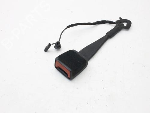 Used Seat buckle Seat buckle SKODA SUPERB III Estate (3V5) 2.0 TDI (150 hp) 39785584 39785584