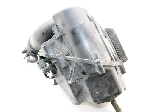 Air filter box AUDI A8 D3 (4E2, 4E8) S8 quattro | BP39844982M87 - Image 2