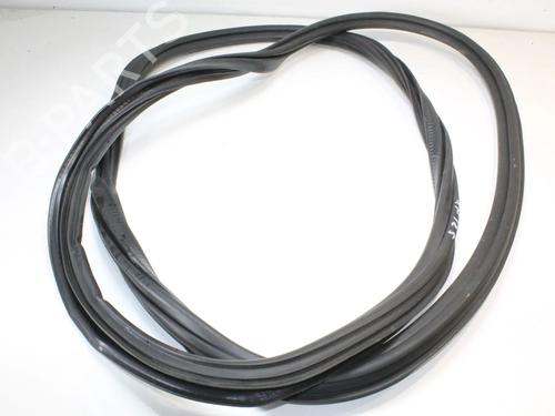 rubber-door-seal-audi-q3-8ub-8ug-2011-2012-2013-2014-2015-2016-2017-2018-2019-2020-39772017 main image