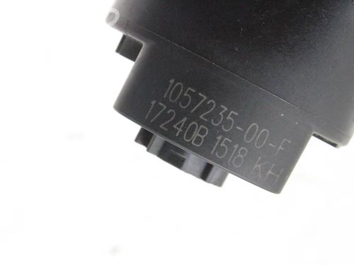 Auxiliary water pump TESLA MODEL S (5YJS) 75D AWD | BP39847437M111 - Image 4