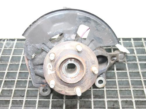 Right front steering knuckle MAZDA 3 (BM, BN) 2.0 | BP39856808M26 - Image 2