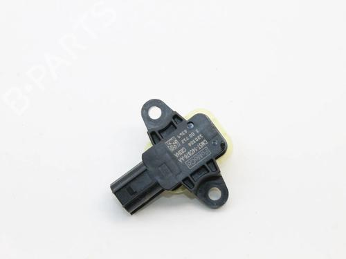 Used Electronic sensor Electronic sensor FORD KUGA II (DM2) 1.6 EcoBoost 4x4 (182 hp) 39827158 39827158