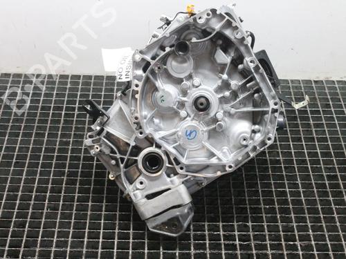 Gearkasse Gearkasse RENAULT ARKANA I (LCM_, LDN_) 1.6 E-TECH 145 (LDMU) (143 hp) 39815417 39815417