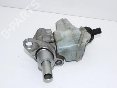 Hovedbremsecylinder Hovedbremsecylinder VW CC B7 (358) 2.0 TDI (140 hp) 39781488 39781488