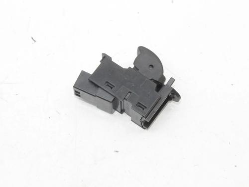 Left front window switch LAND ROVER DISCOVERY IV (L319) 3.0 TD 4x4 | BP39829435I27 - Image 2