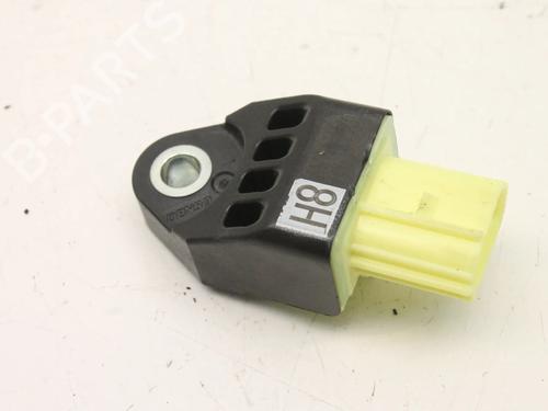 Elektronisk sensor Elektronisk sensor TOYOTA YARIS (_P13_) 1.5 Hybrid (NHP130_, NHP130) (101 hp) 39879748 39879748