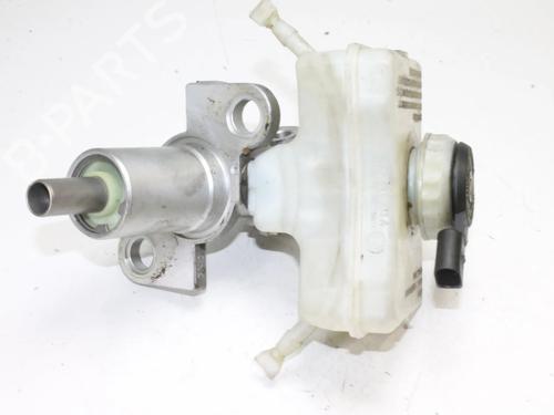 brake-master-cylinder-audi-a4-b8-avant-8k5-2007-2008-2009-2010-2011-2012-2013-2014-2015-2016-2017-39800697 main image