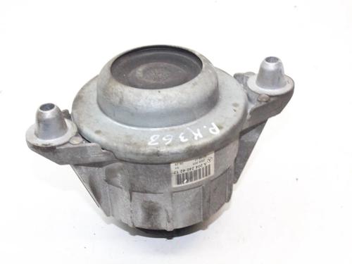 Used Engine mount Engine mount MERCEDES-BENZ E-CLASS T-Model (S212) E 250 CGI (212.247) (204 hp) 39788413 39788413