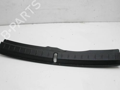 Zierleiste der Heckklappe für Zierleiste der Heckklappe BMW 2 Active Tourer (F45) 216 d (116 hp) 39829981 39829981