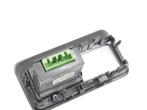 Switch JAGUAR XE (X760) 2.0 D | BP39841080I30 - Image 4
