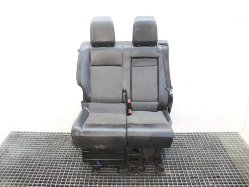 right-front-seat-toyota-proace-van-mdz_-2016-40501073 main image