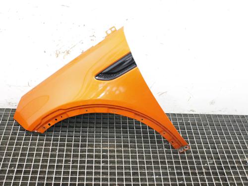 Guarda-lamas esquerdo Guarda-lamas esquerdo LAND ROVER DISCOVERY SPORT (L550) 2.0 D 4x4 (150 hp) 39842359 39842359