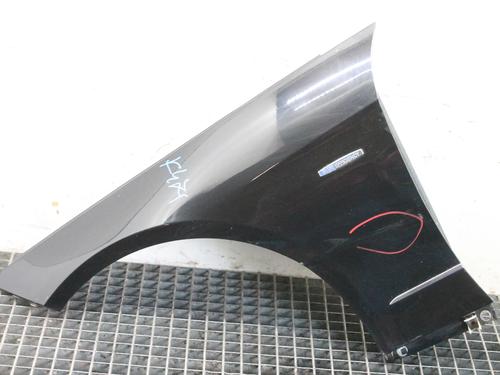 left-front-fenders-mercedes-benz-e-class-w212-2009-2010-2011-2012-2013-2014-2015-2016-39781541 main image