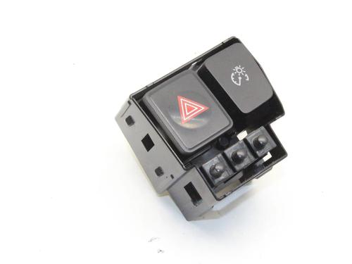 Used Warning switch Warning switch TOYOTA PRIUS PLUS (_W4_) 1.8 Hybrid (ZVW4_) (136 hp) 39852153 39852153