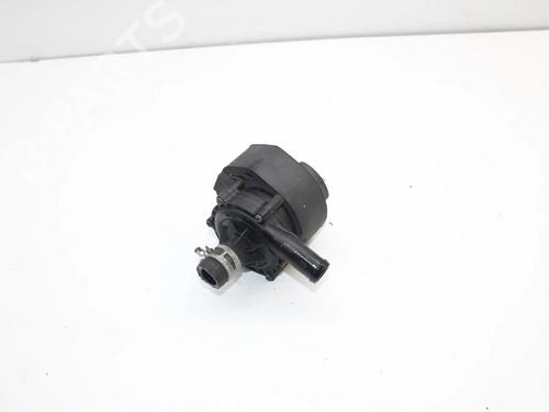 Used Auxiliary water pump Auxiliary water pump TESLA MODEL X (5YJX) 90D AWD (525 hp) 39907316 39907316