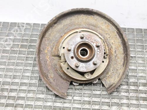 Used Left rear steering knuckle Left rear steering knuckle LAND ROVER RANGE ROVER III (L322) 3.0 D 4x4 (177 hp) 39879706 39879706