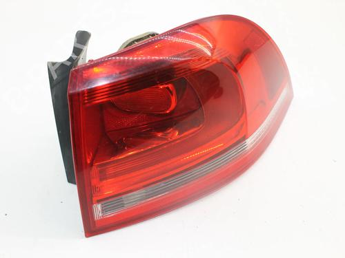 Used Right taillight Right taillight VW TOUAREG (7P5, 7P6) 3.0 V6 TDI (240 hp) 40520452 40520452