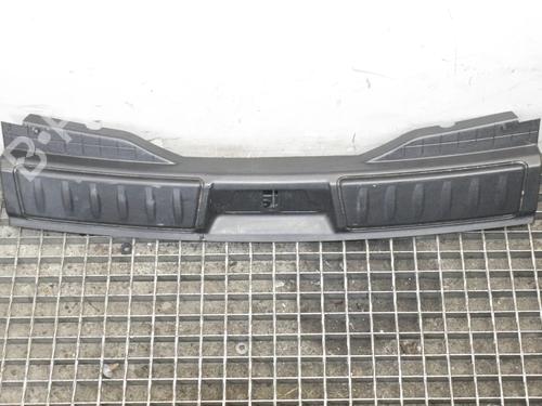 Used Tailgate trim Tailgate trim JAGUAR F-PACE (X761) 2.0 TD4 AWD (180 hp) 39807067 39807067