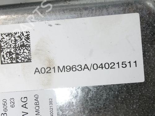 Steering column SKODA KAMIQ (NW4) 1.0 TSI | BP39830811M21 - Image 4