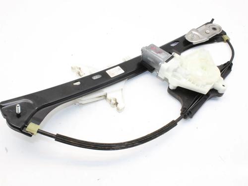Rudehejsemekanisme venstre bagtil Rudehejsemekanisme venstre bagtil VW PASSAT B8 (3G2, CB2) 1.4 GTE Hybrid (218 hp) 39833874 39833874