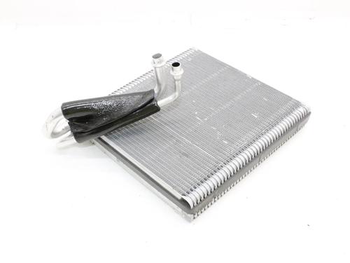 Radiateur de ac Radiateur de ac AUDI Q3 Sportback (F3N) 45 TFSI e (245 hp) 39871339 39871339