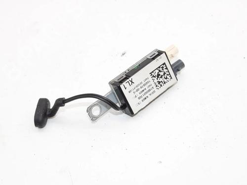 Used Electronic module Electronic module TESLA MODEL X (5YJX) 90D AWD (525 hp) 39907378 39907378
