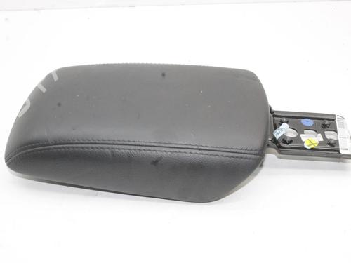 Used Armrest / Center console Armrest / Center console FORD FOCUS III 2.0 TDCi (163 hp) 39789886 39789886
