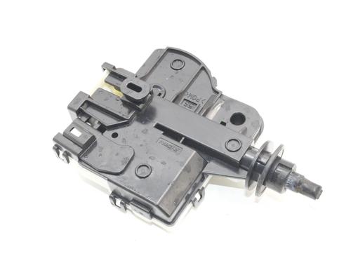 Used Fuel door actuator Fuel door actuator LEXUS ES (_Z10_, _A10_, _H10_) 300h (AXZH10, AXZH11) (218 hp) 39849982 39849982